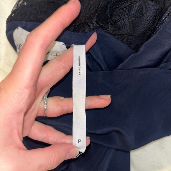 YaYa Aflalo 100% Silk Navy Dress w/ Black Lace Accent - Size PS - Picture 13 of 16